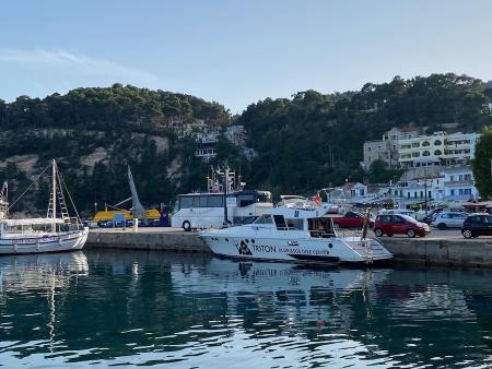 dive boat