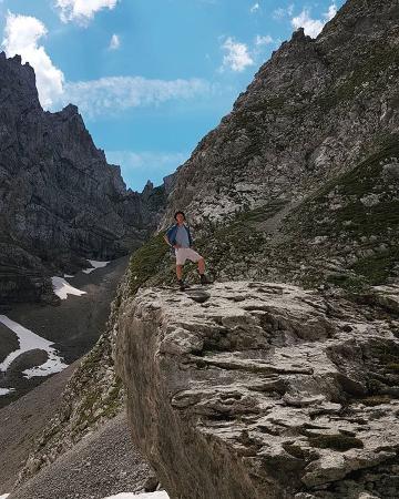 Das bin ich, Ich bin auf einem großen Felsen