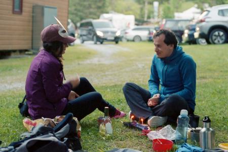 friends enjoying the grillout