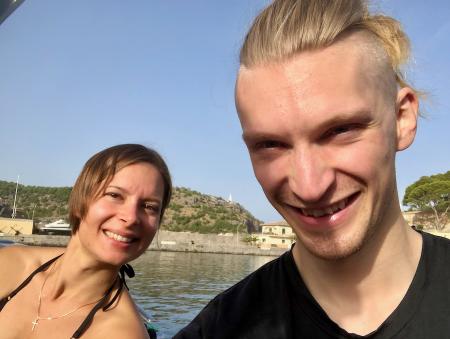 diving couple